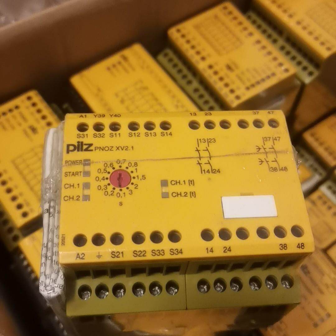 皮尔兹PNOZ安全继电器PiIZ  XV2.1774552全（崽载电子）