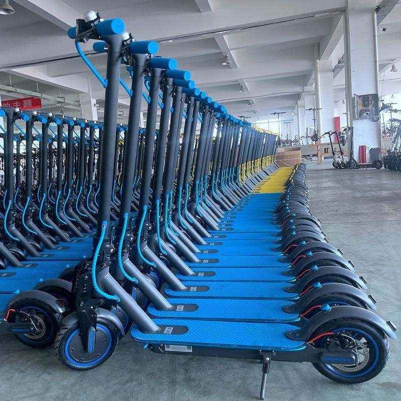 前减震M365电动滑板车成人折叠滑板车代步车踏板车迷你滑板车