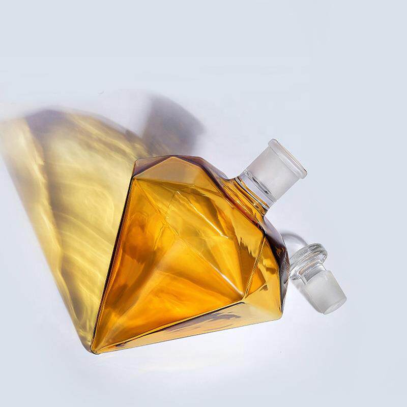 高硼硅玻璃精美家居摆件钻石型醒酒器创意不倒红酒威士忌酒瓶