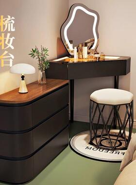 205新款实木户型转妆角梳台三角斗柜一体小家用卧DIJ室墙角2化妆
