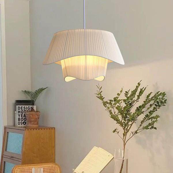 北欧轻奢客厅吊灯法式中古温馨奶油餐厅日式大气百褶布艺卧室灯具