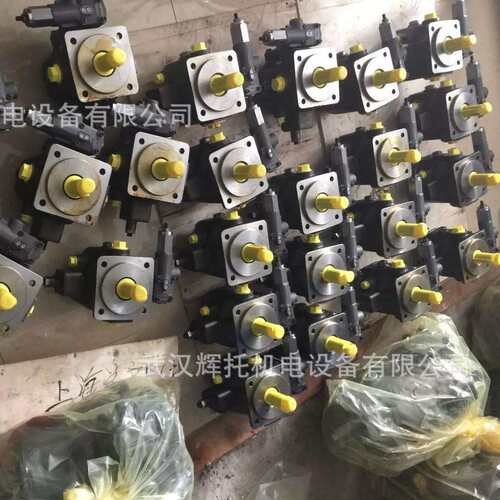 力士乐叶片泵R900928296PVV1-1X/027RA15DMB