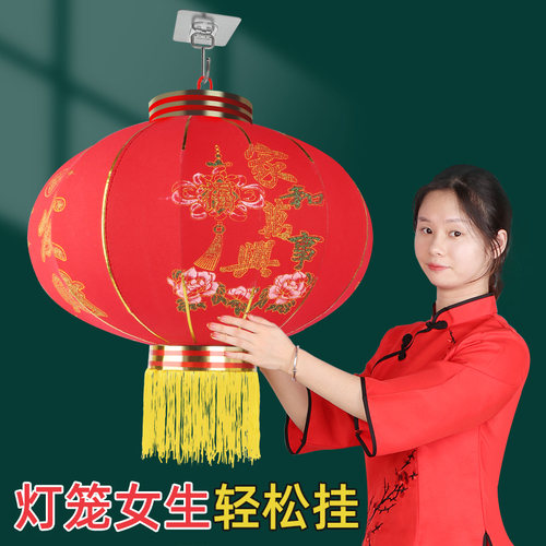 灯笼2023新款过年植绒灯笼一对春节大门口阳台挂饰吊钩红灯笼挂钩