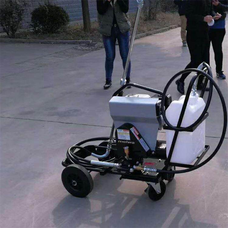 东乳化手沥青洒布机推式RGV沥青布洒布车喷淋式沥青撒鼎机