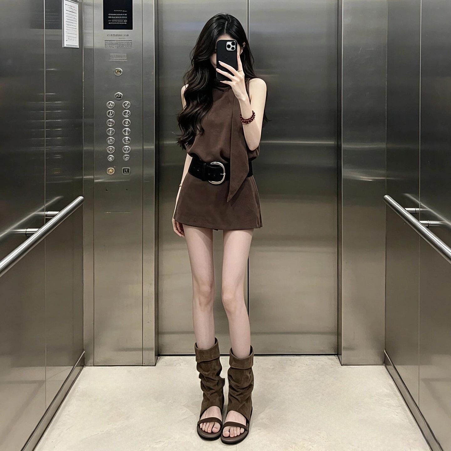 南油深圳高端女装美式复古巨好看无袖背心连衣裙子小个子气质短裙