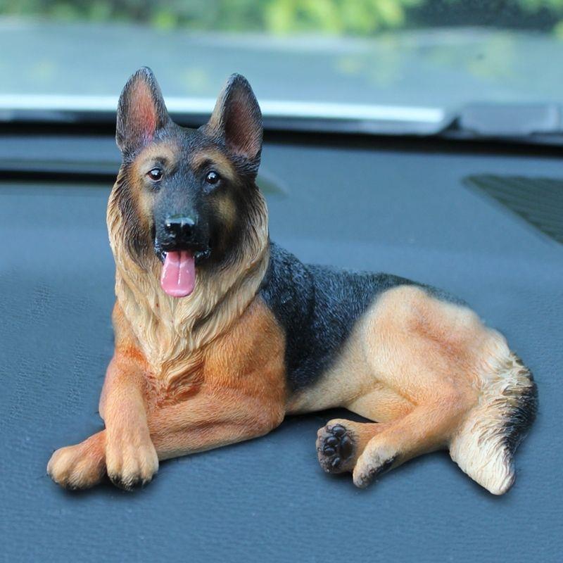 iK仿真德国牧羊犬车754内汽车摆件个性狼狗载可爱动物模F中型车控