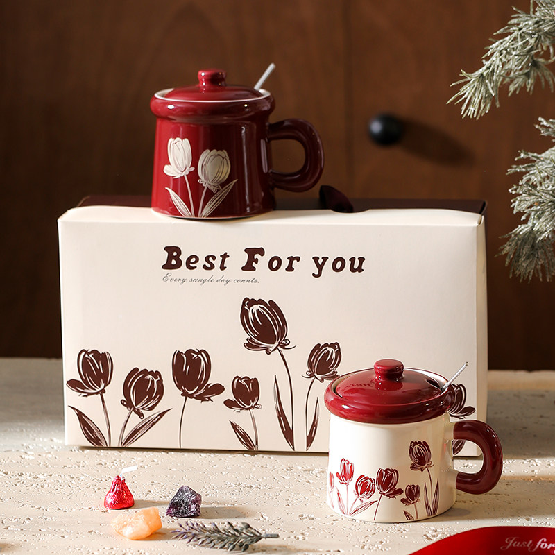 情侣水杯马克杯子陶瓷家用喝水咖啡杯带盖高级感一对礼物个人专用