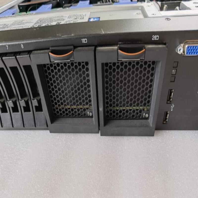 00AR260 00AR056 R0804-F0001-01 IBM V9000 2145-DH8 电池