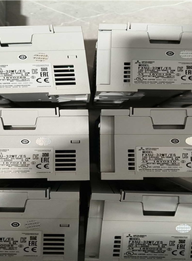 议~FX5U-32MT/ES，成色漂亮功能包好，版本已经升级到1