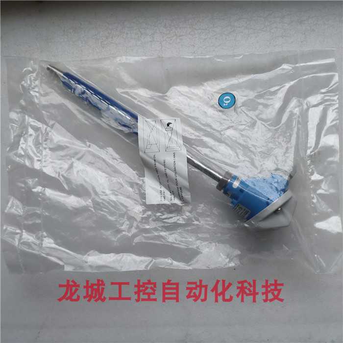 TMT182-E原装 E+H 变送器TC15-H1A2Y2C0HA120现货0-1000度L=140mm