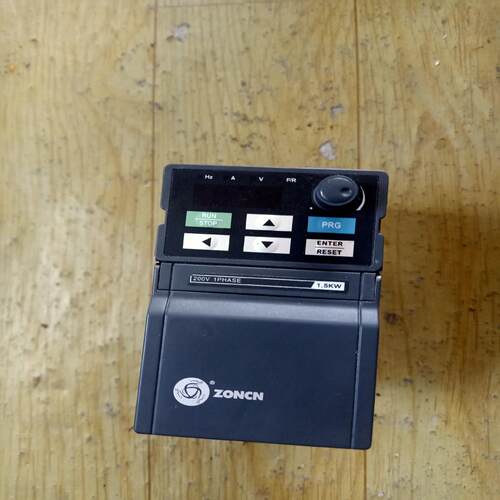 (议价)众辰ZONCN变频器Z2200-1R5G 1.5kw/220