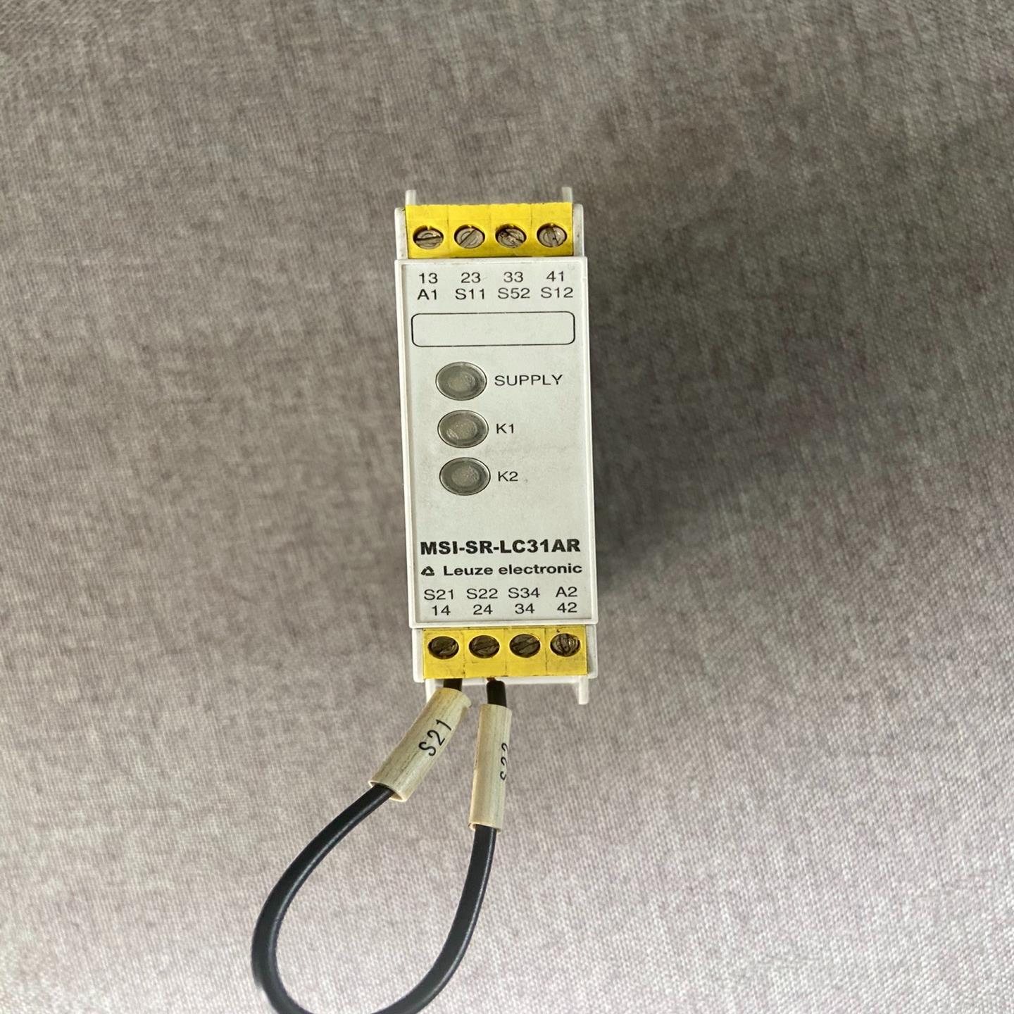 （议价）测(leuze)MSI-SR-LC31AR安全继电器拆机