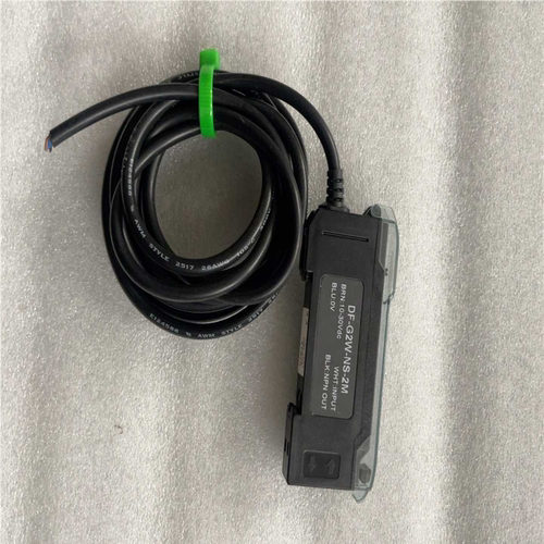 议~BANNER邦纳传感器，DF-G2W-NS-2M,成色非常新