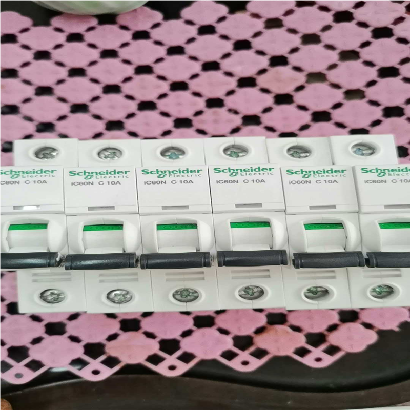 议价施耐德iC60N  A9F74110   1P10A，微型断