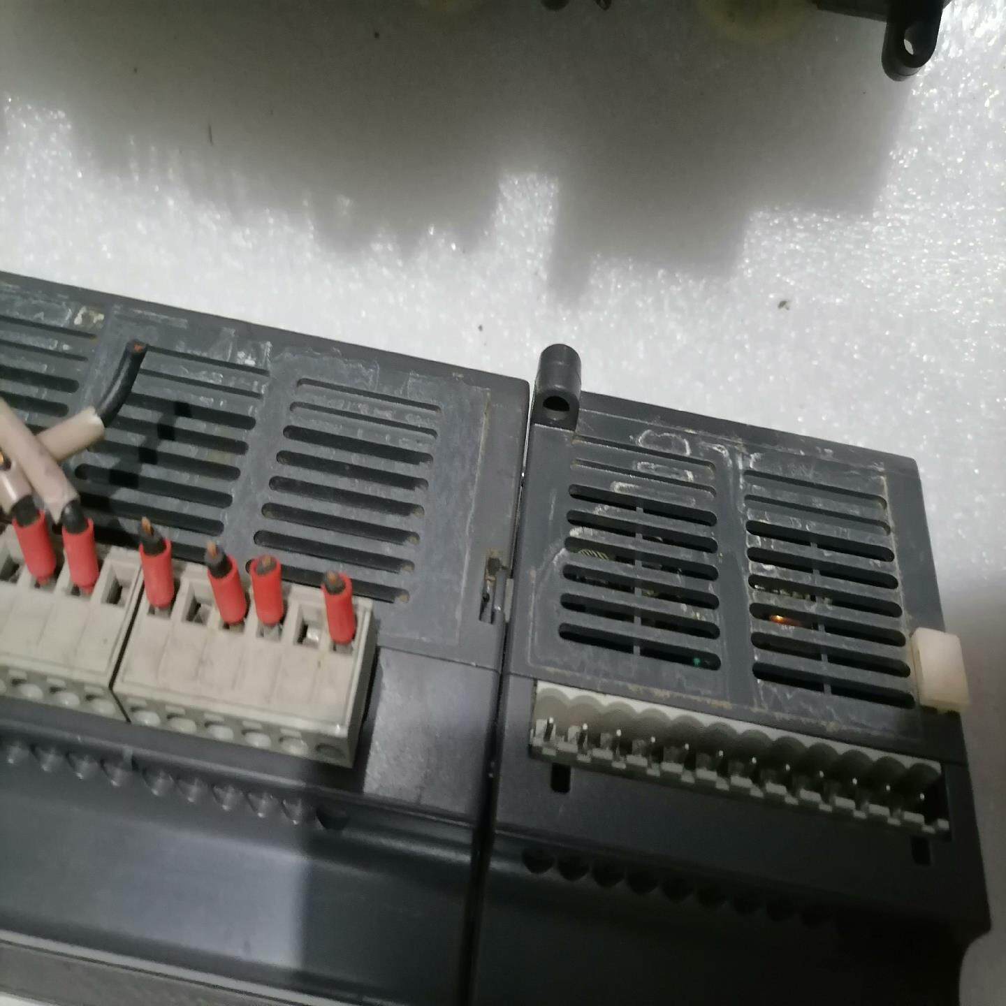 【汇生】台达PLC模块DVP32ES211T，，拆机三组，一个有点破【议价