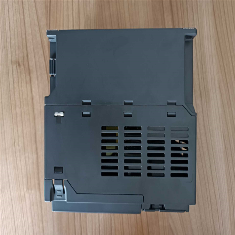 台湾台达变频器MS300系列VFD9AOM43ANSAA3.（憨憨电子）