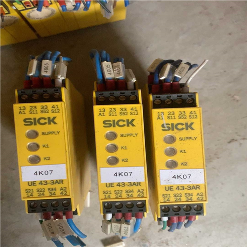 SICK施克安全继电器 UE43-3AR3D2  60345~议价
