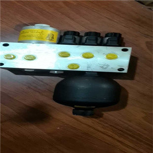 柳工挖掘机CLG922E先导油源阀总成 顺庆