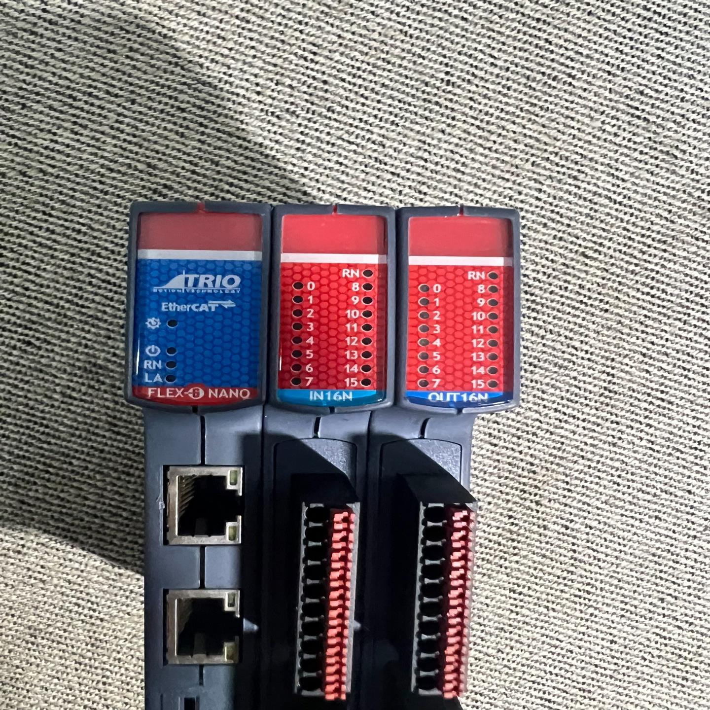 议~翠欧翠欧FLEX-6 NANO主机，IN16N模块+OUT1