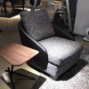 现代设计师单椅布艺休闲椅洽谈椅老虎椅轻奢懒人沙发极简意式劳森