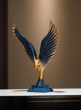 大鹏展翅现代轻奢高档摆件客厅电视柜家居装饰品创意飞鹰小工艺品
