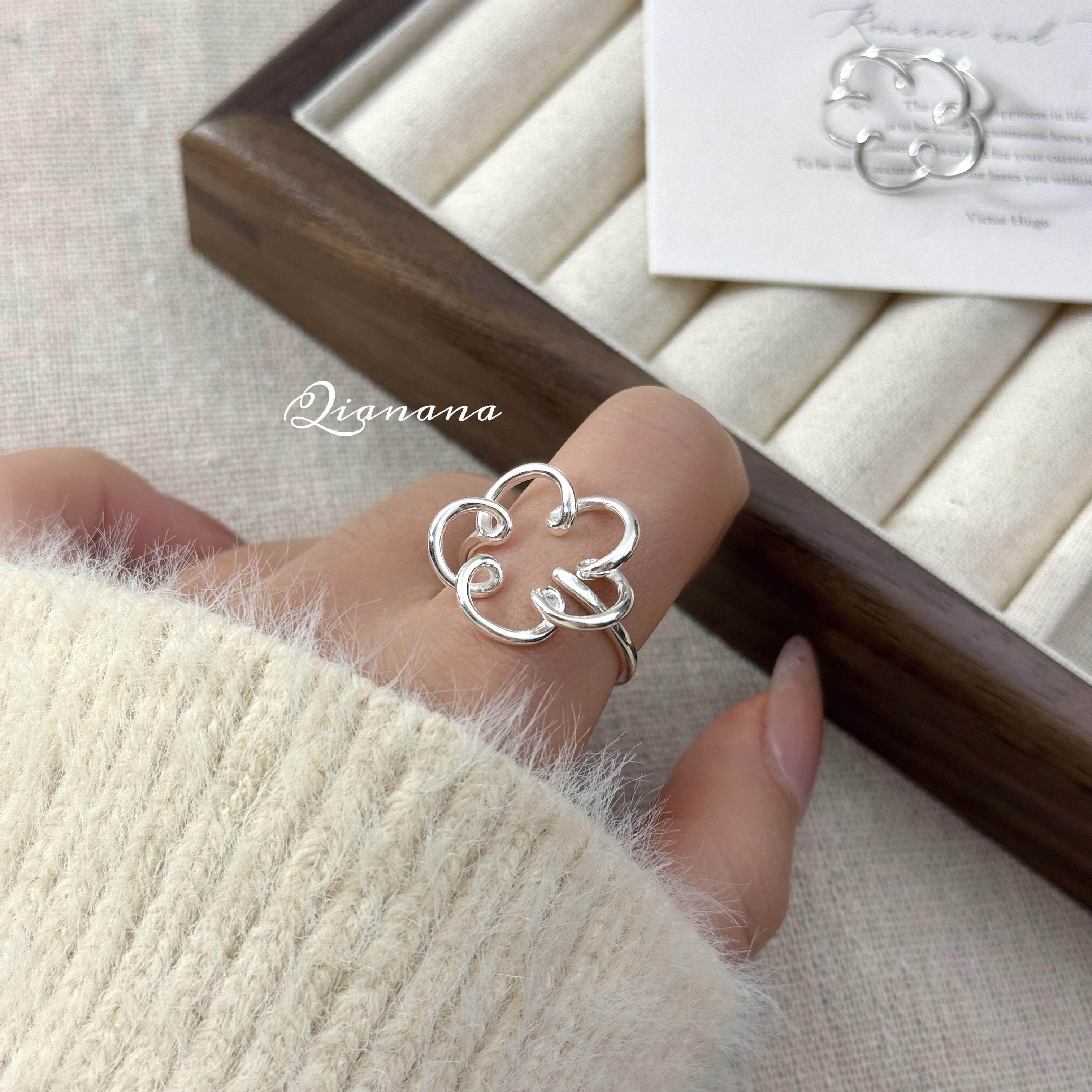 Qianana镂空花朵戒指S925银