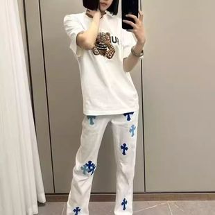 美式轻奢牛仔裤水洗做旧十字架车标贴休闲宽松直筒高街裤子男女