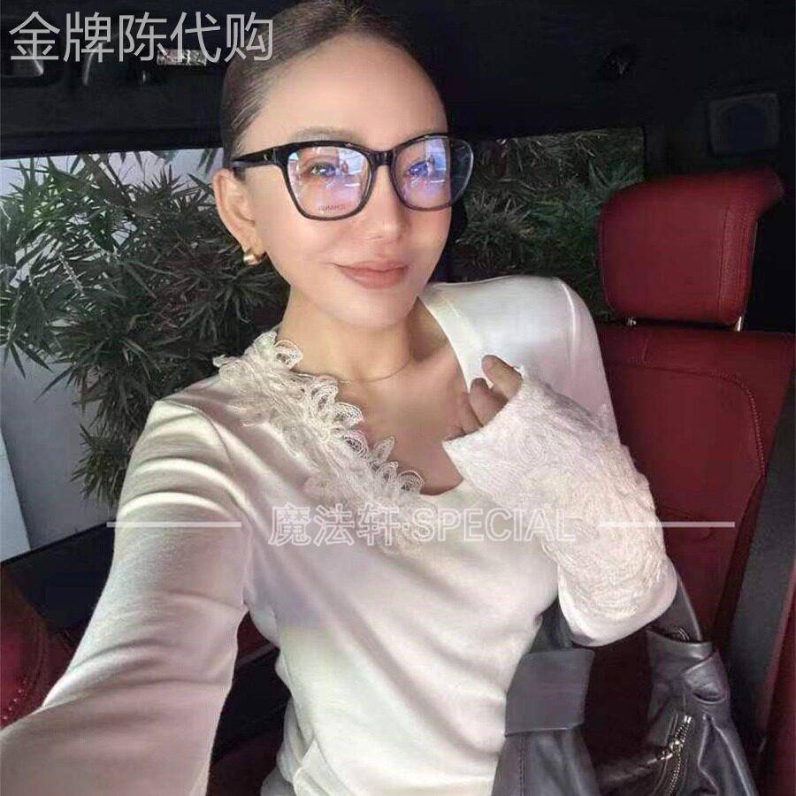 蕾丝花拼接长袖T恤女2026新款春季U领小衫甜美洋派减龄上衣欧货Q