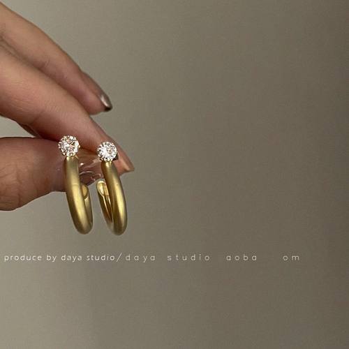 daya轻奢法式高级感水钻