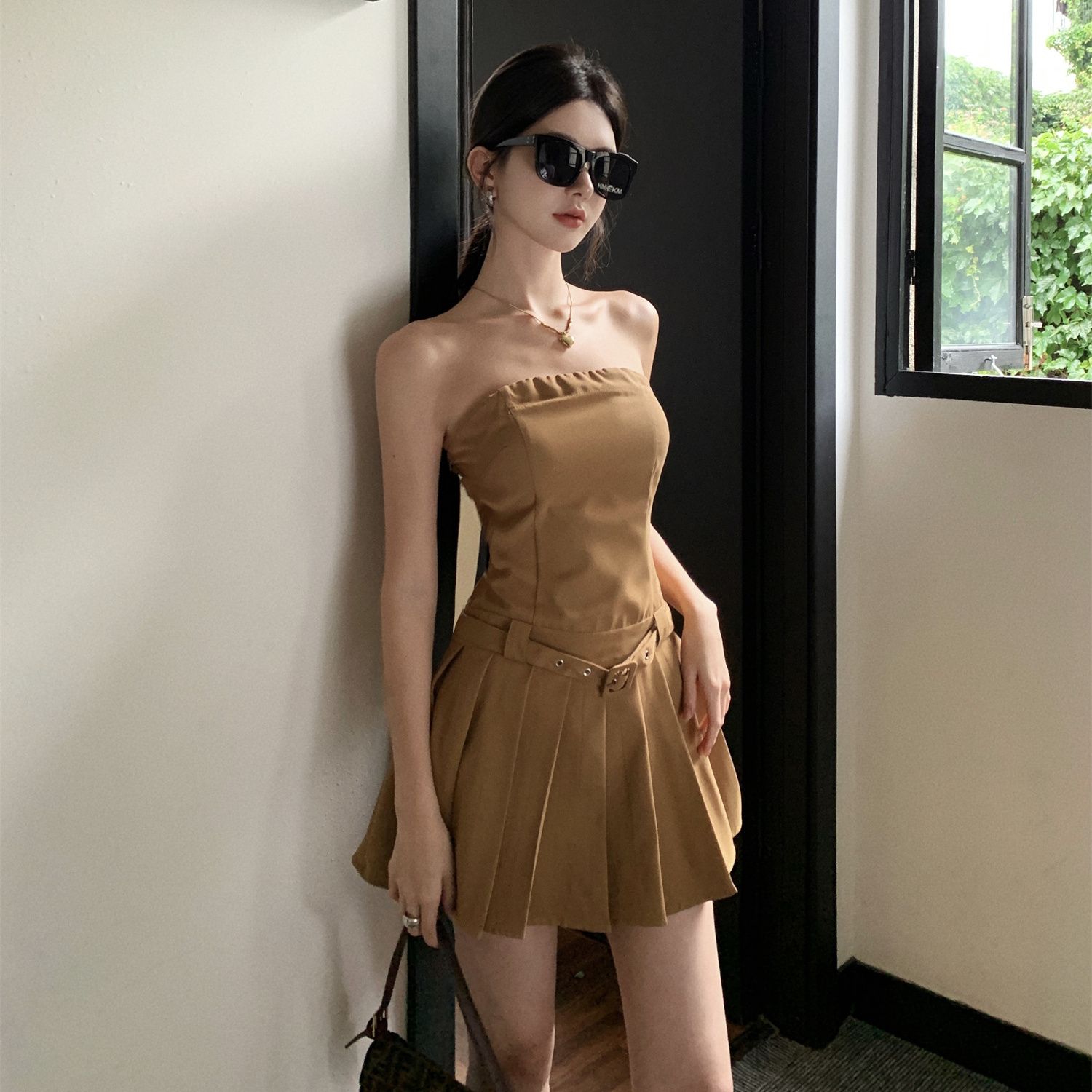 时尚抹胸连衣裙短款辣妹