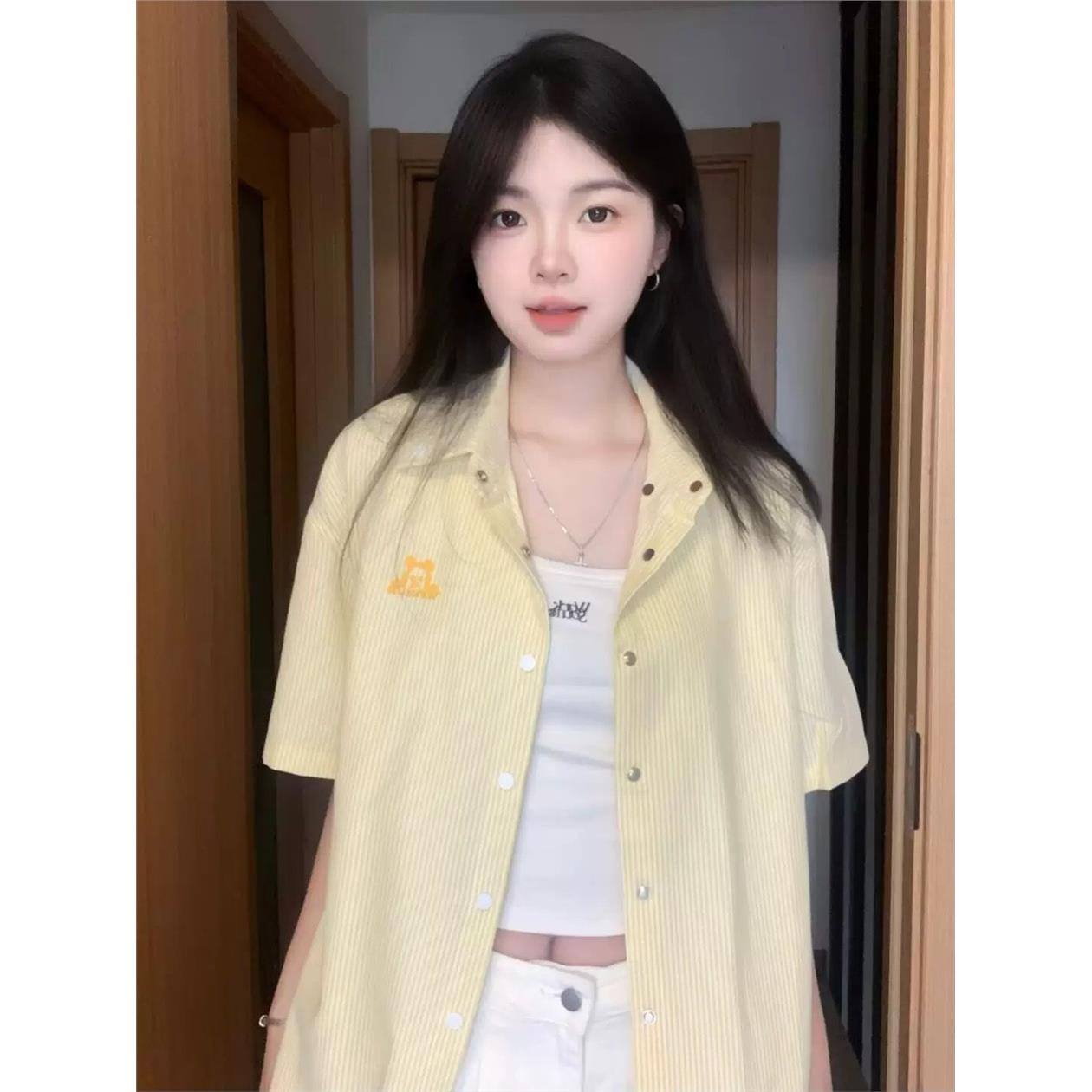 黄色爆款小狗刺绣条纹短