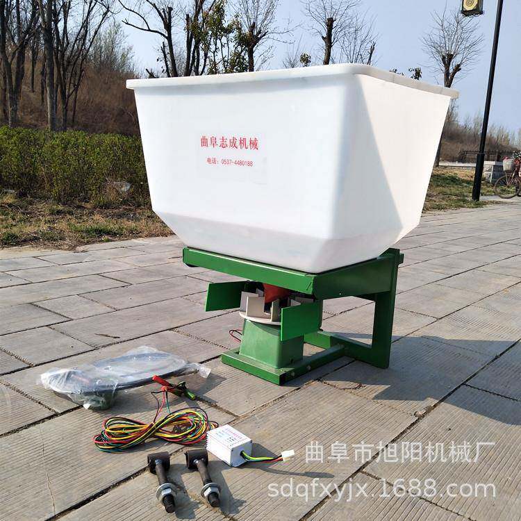 销农用拖拉机施肥KRV器全自动电动前热撒肥机家用三轮置车后挂式