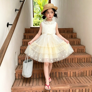 萌欧鱼 童装新款小清新纱裙中大童小学生刺绣连衣裙时髦背心裙