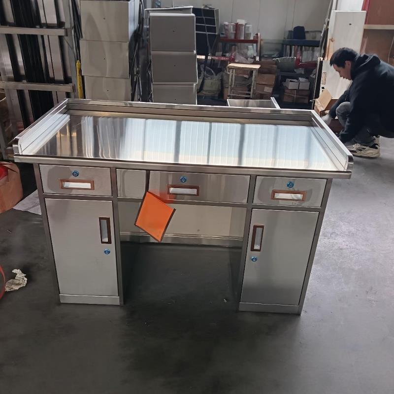 304不锈钢加厚办公桌车间工作台带抽屉医疗实验室操作台电脑桌