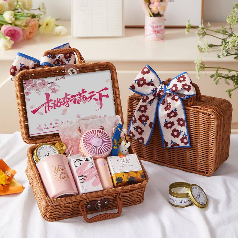 教师节礼物送幼儿园女老师2025新款礼品实用高级感创意礼盒伴手礼