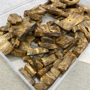 白奇楠大块料实心料9分沉白棋金丝糖结钻甜蜜甜油脂丰富满油品质