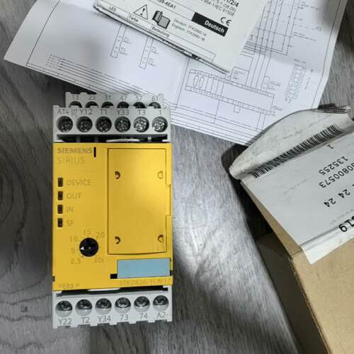 3TK2826-1CW32 安全继电器 工控自动化控制配件议价维修