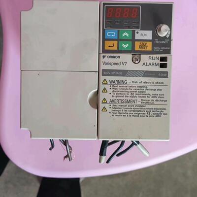Varispeed V7 变频器 4KW 三相400V 工控调速装置议价维修