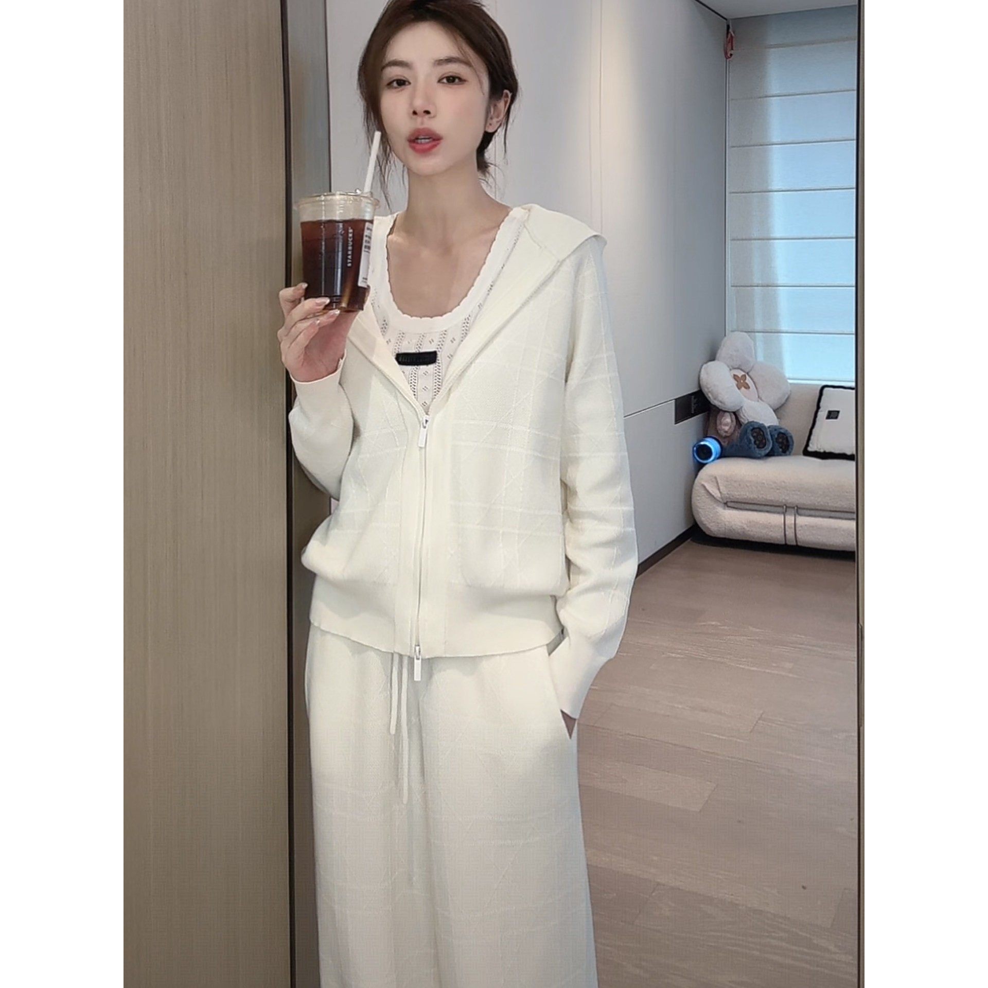 休闲运动针织套装女春秋季2025新款时尚洋气连帽卫衣阔腿裤两件套