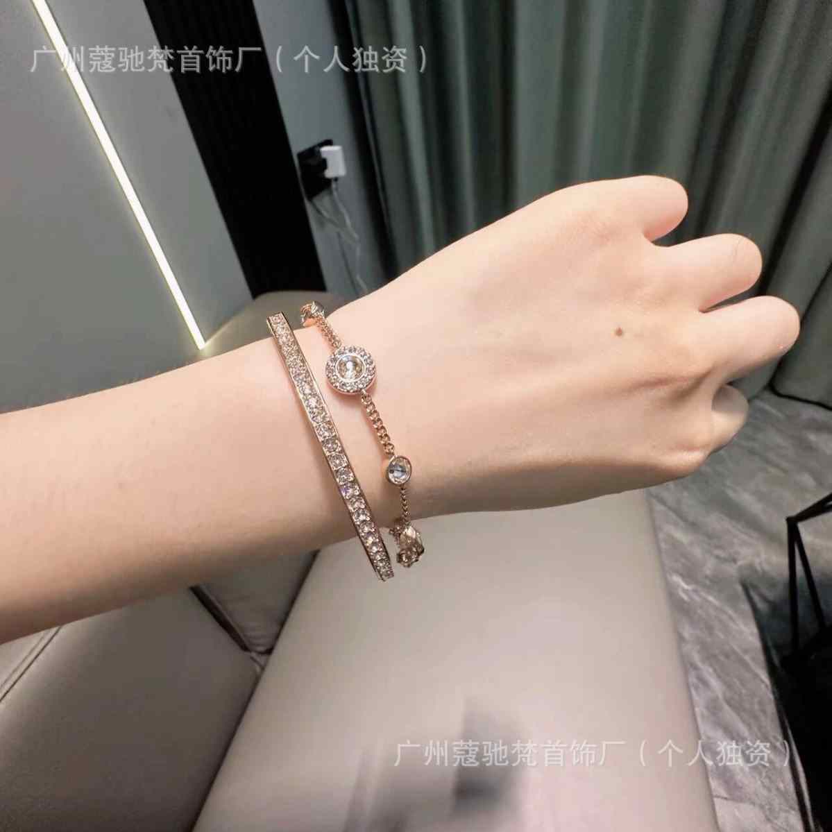 【直播推荐】纪家GIVE梵希水晶满天星手链轻奢时尚手镯女款双面满