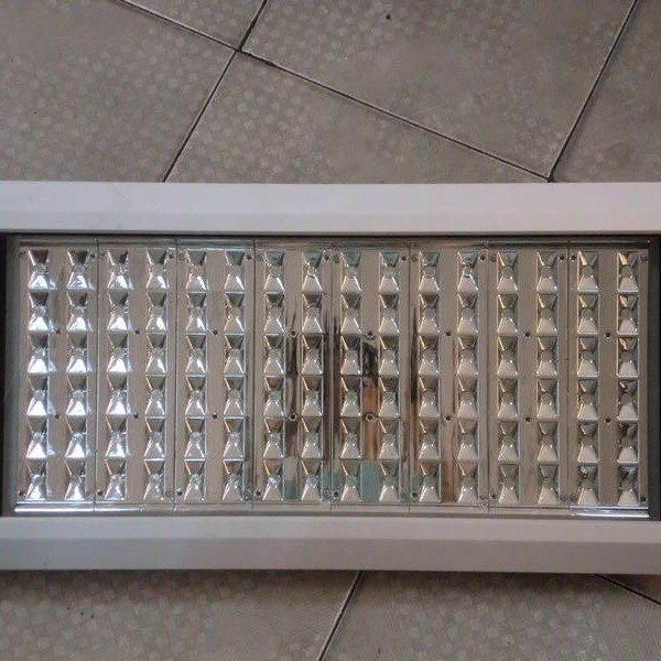供应LED路灯外壳 隧道灯 灯具配件 铝型材模具制造及生产加工