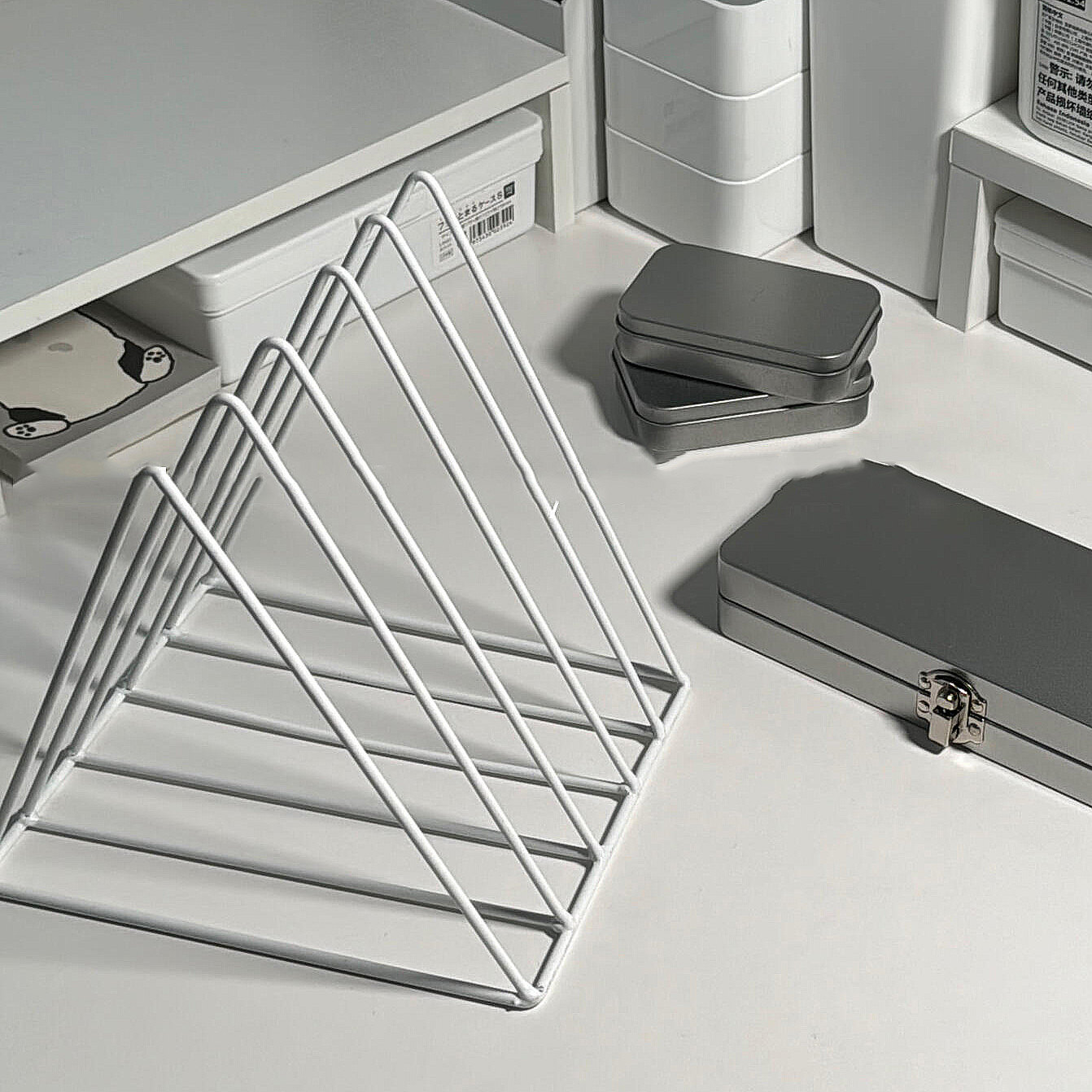 书架收纳架办公室桌面置物架铁艺金属简易ins杂志桌上三角书立架,住宅家具,书架,淘宝优惠券,粉丝福利购,淘宝优惠卷