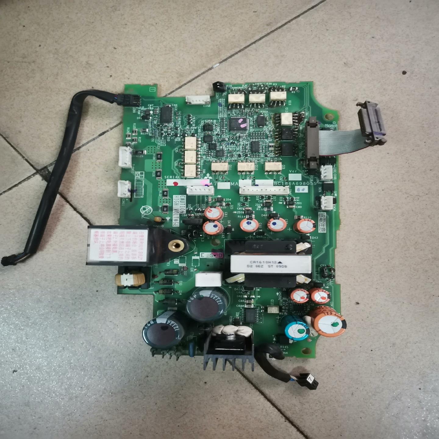 三菱变频器电源板 A74MA15E  BC186A698G5~议价