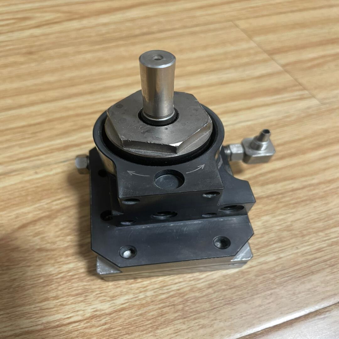 ABB 1.2cc ABB 机器人1.2CC齿轮泵  3HN(崽崽配件）