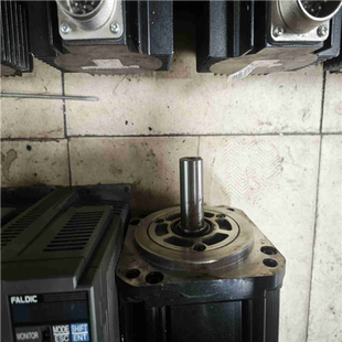 老款富士伺服电机驱动器套装,1千瓦,功能正常成色不错,~议价