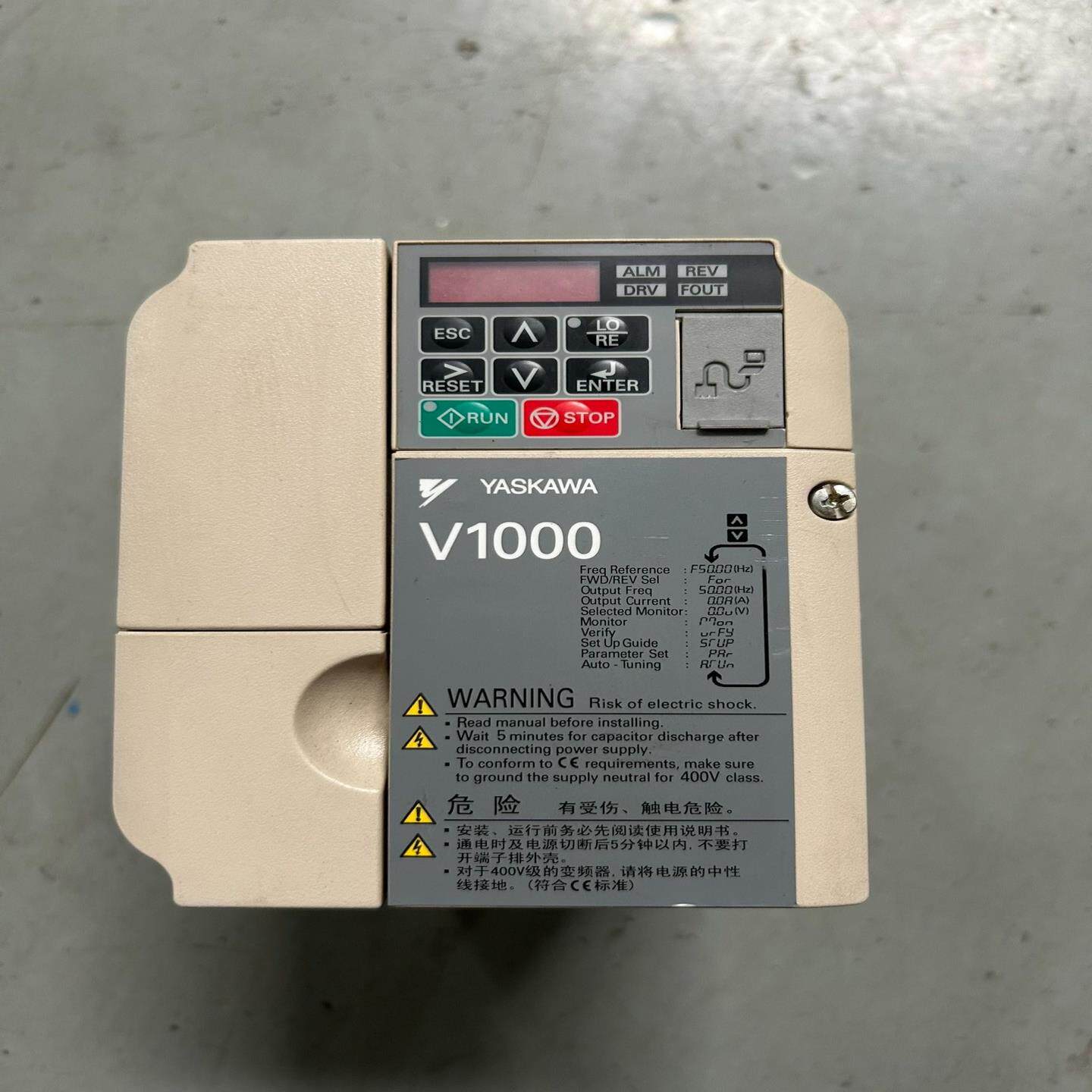 议~9成新安川V1000变频器 CIMR-VB4A0005BBA