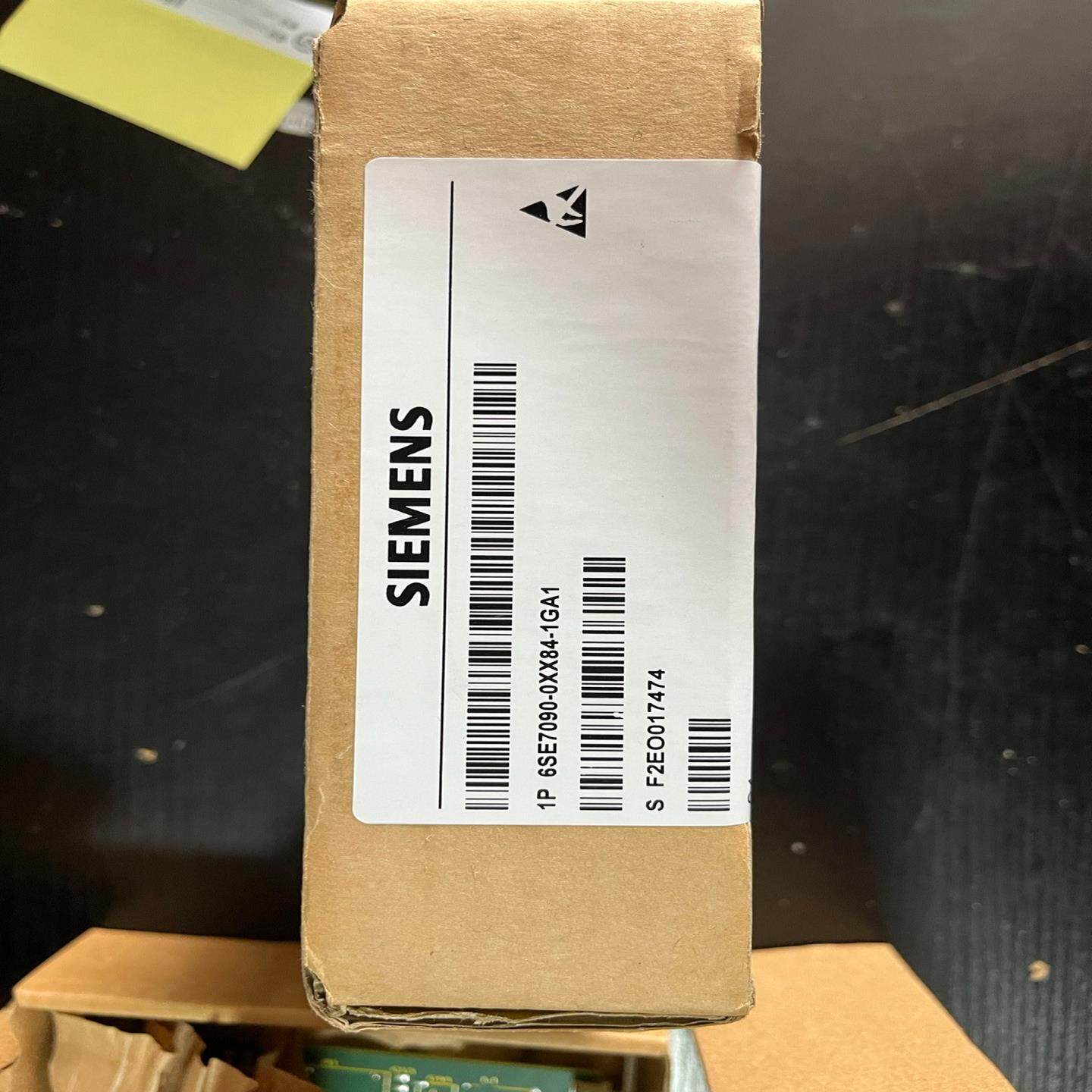 议~6SE7090-0XX84-1GA1 全新原装西门子检测板