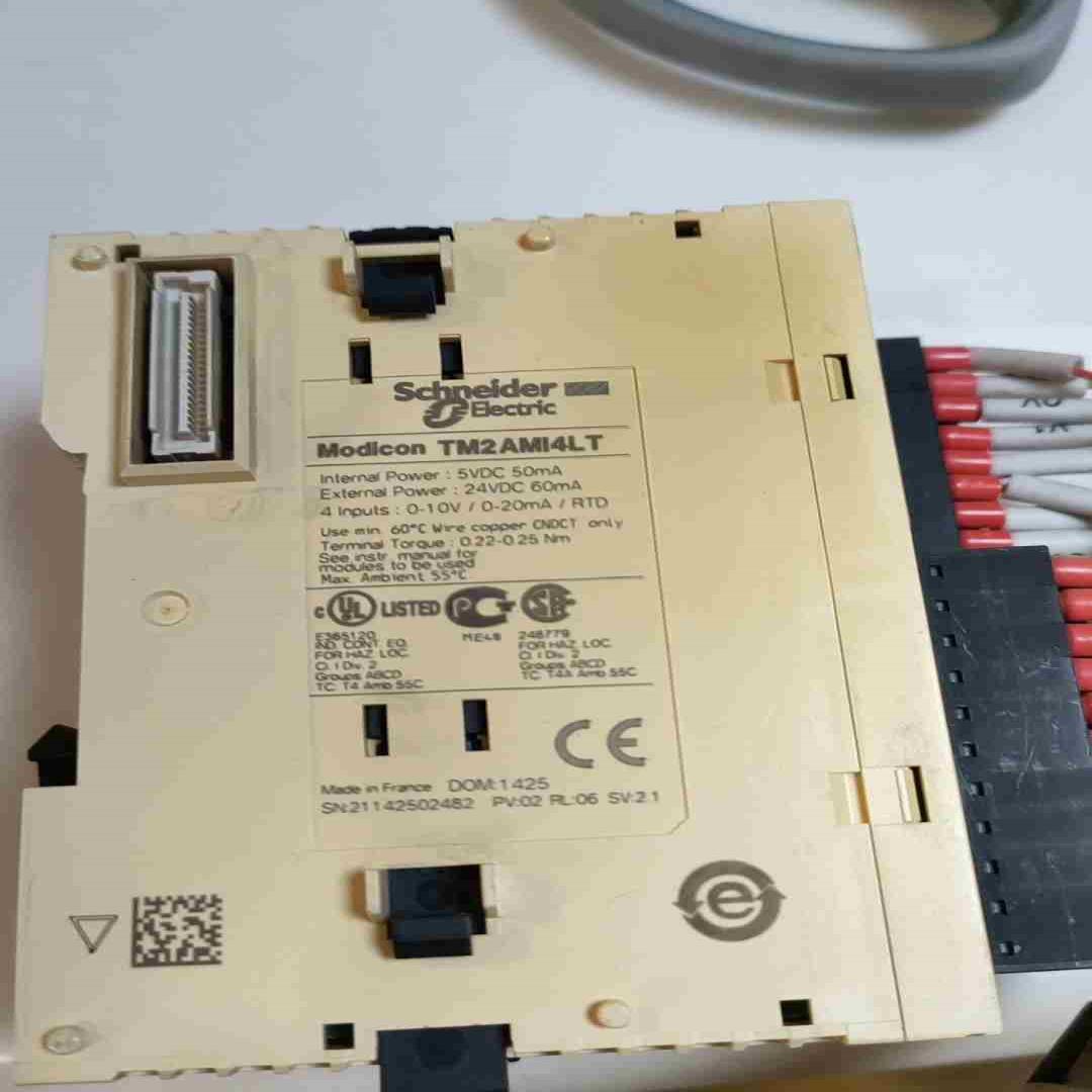 施耐德 模块  TM2AMI4LT议价