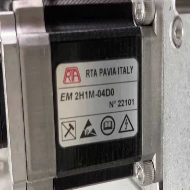 EM2H1M-04D0   RTA步进电机,件,成色新,(反映电子)