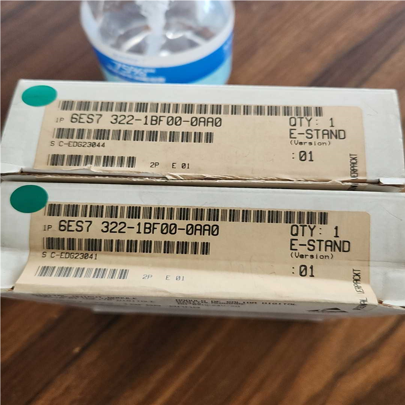 6ES7322-1BF00-0AA0两个未开封，一个无包装(崽崽配件）